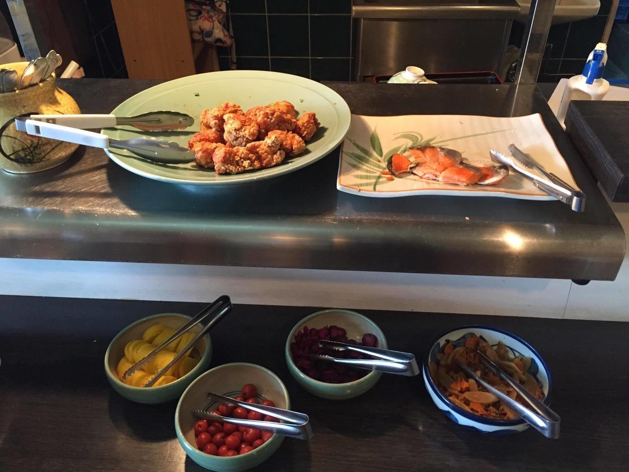 Hotel Crown Hills Sagamihara Eksteriør billede